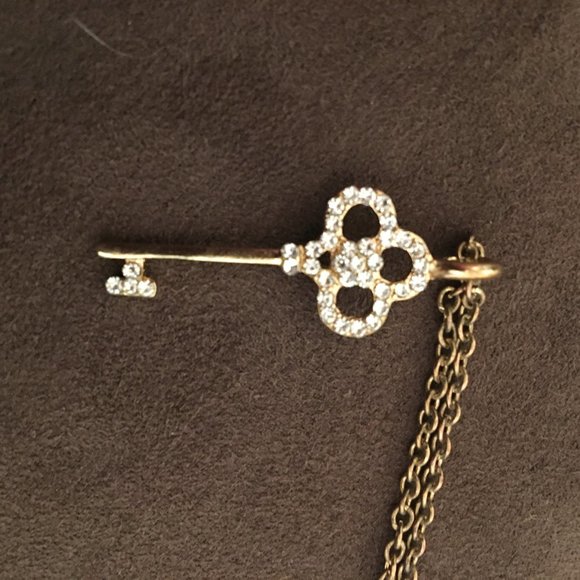 Key Pendant Necklace Vintage Swarovski Crystals - Picture 7 of 9